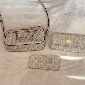 Michael Kors Beige and Pink Crossbody Bag Set